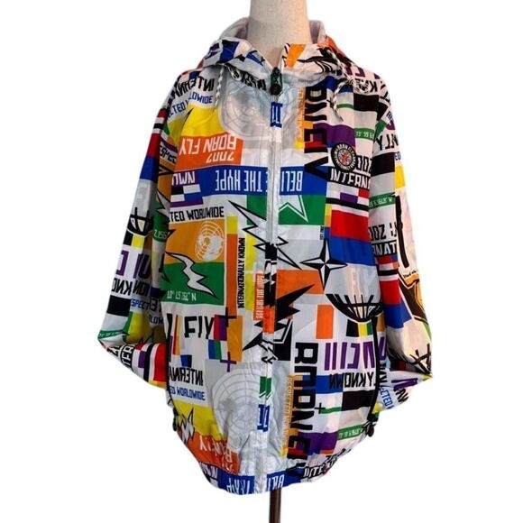 NWT BORN FLY Allover Graphic Print Windbreaker Jacket Hood Pockets Mesh Lined S - Picture 1 of 11